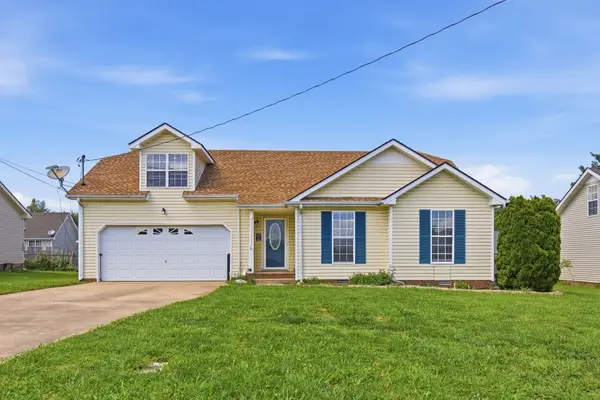 2423 Mccalls Way, Clarksville, TN 37042