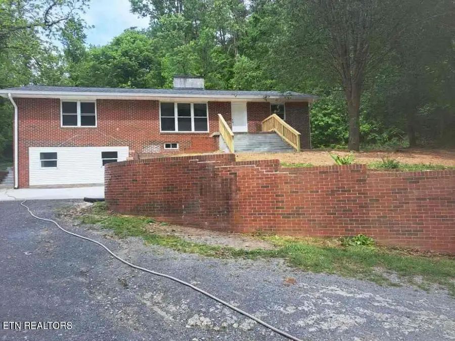 3525 Norris Fwy, Heiskell, TN 37754 - #2