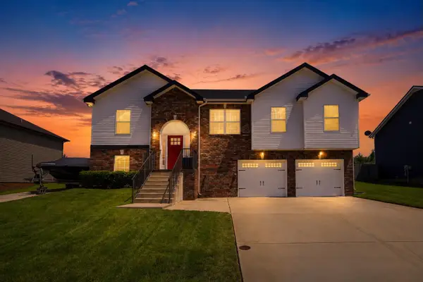 141 Kingstons Cv, Clarksville, TN 37042