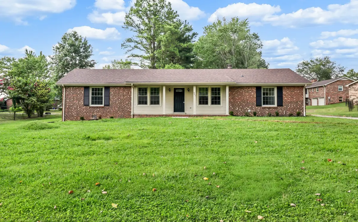 803 Laurel Dr, Clarksville, TN 37043 - #1