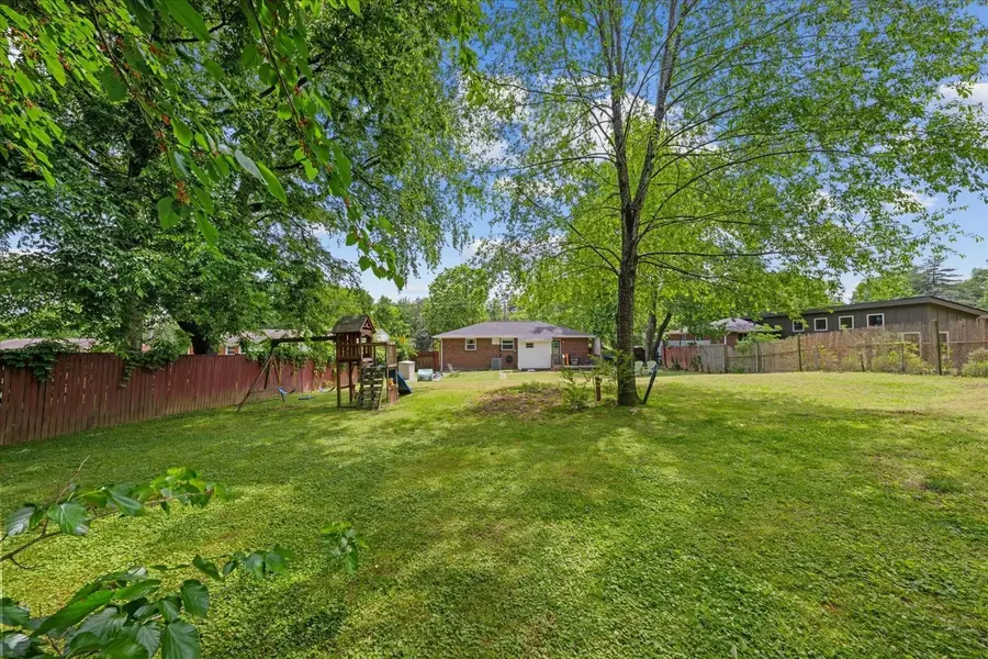 2920 Twin Lawn Dr, Nashville, TN 37214 - #2