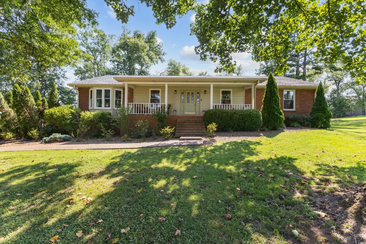 1010 Hearthside Ct S, Hendersonville, TN 37075 - #1