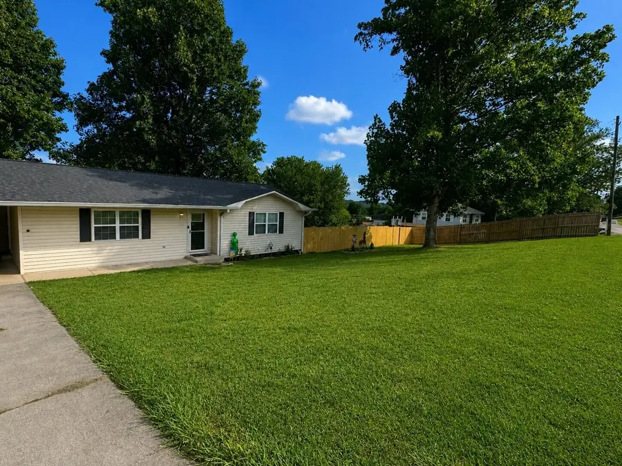 903 Star Lite Drive, Madisonville, TN 37354 - #2