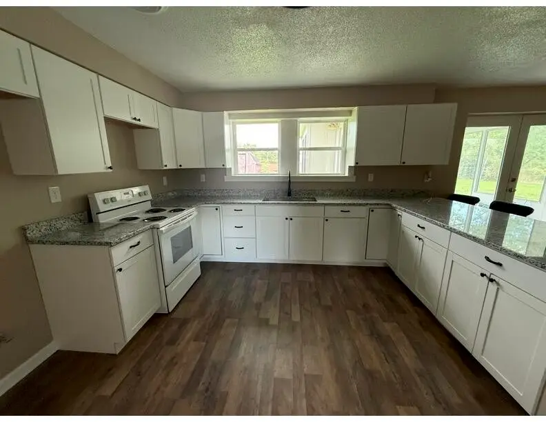 395 Price Circle, Spring City, TN 37381 - #3