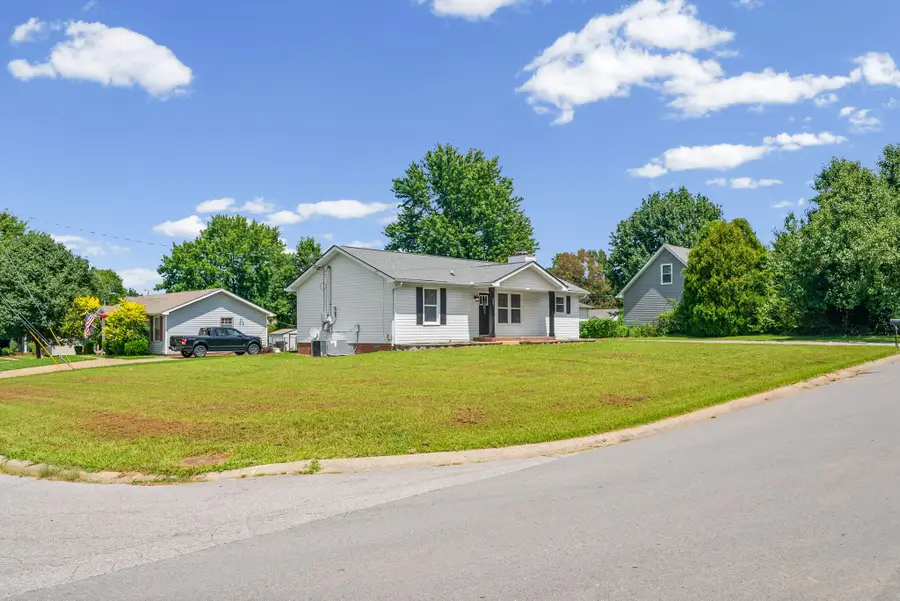 737 Shelton Cir, Clarksville, TN 37042 - #3