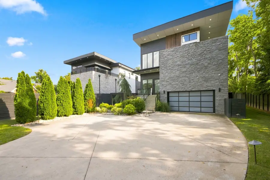 1143 Glendale Ln, Nashville, TN 37204 - #2