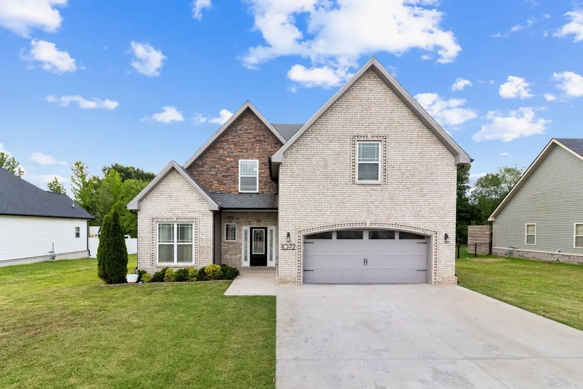 1072 Chagford Dr, Clarksville, TN 37043 - #1