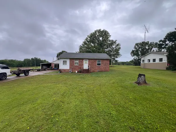 168 Pafford St, Big Sandy, TN 38221
