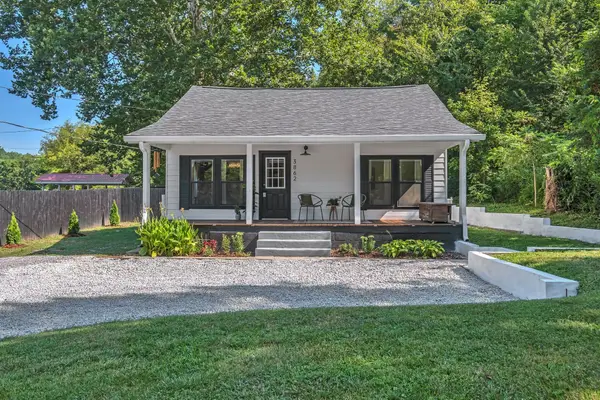 3862 Johnson Hollow Rd, Thompsons Station, TN 37179