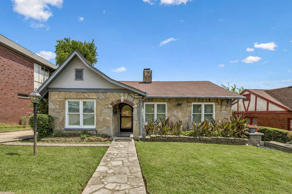2112 Eastwood Ave, Nashville, TN 37212 - #1
