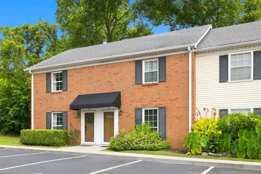 200 N Royal Oaks Blvd #C1, Franklin, TN 37067 - #3