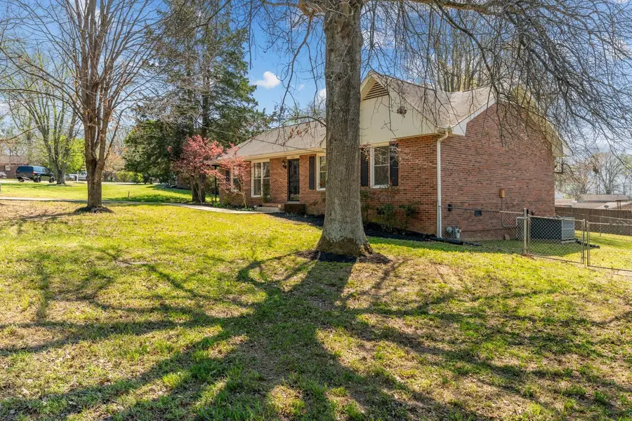 604 Highland View Ct, Hermitage, TN 37076 - #2