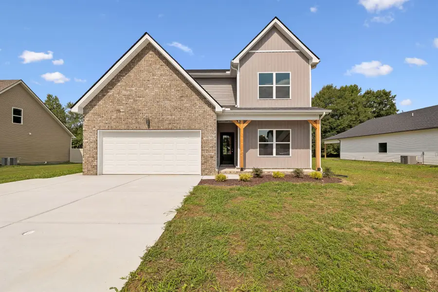 340 Villa St, Smithville, TN 37166 - #2