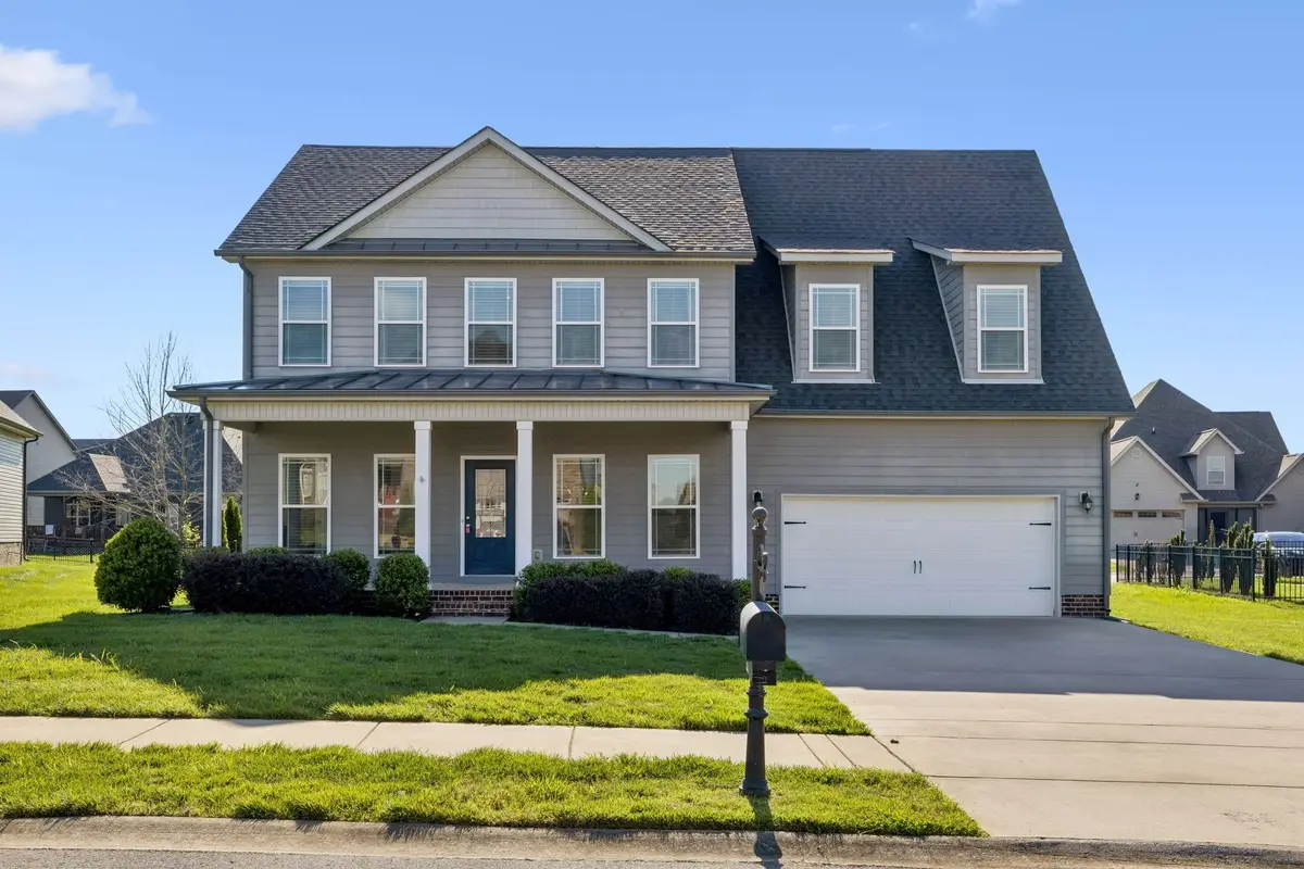 1045 Black Gum Ln, Clarksville, TN 37043 - #1