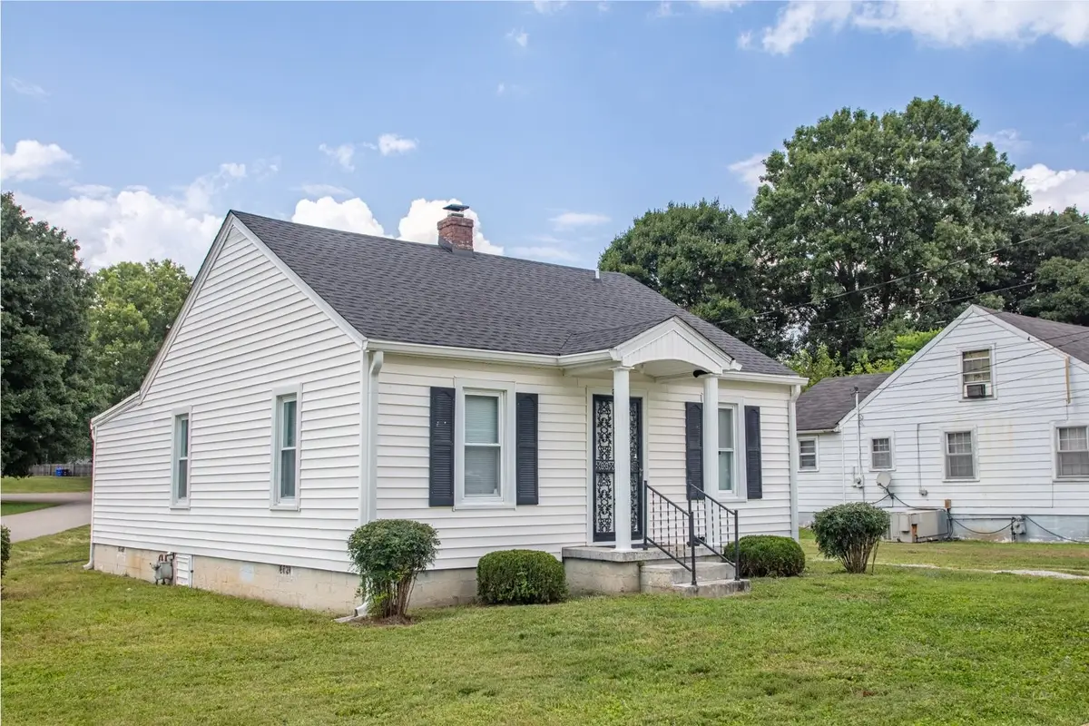 2204 Denham Ave, Columbia, TN 38401 - #1