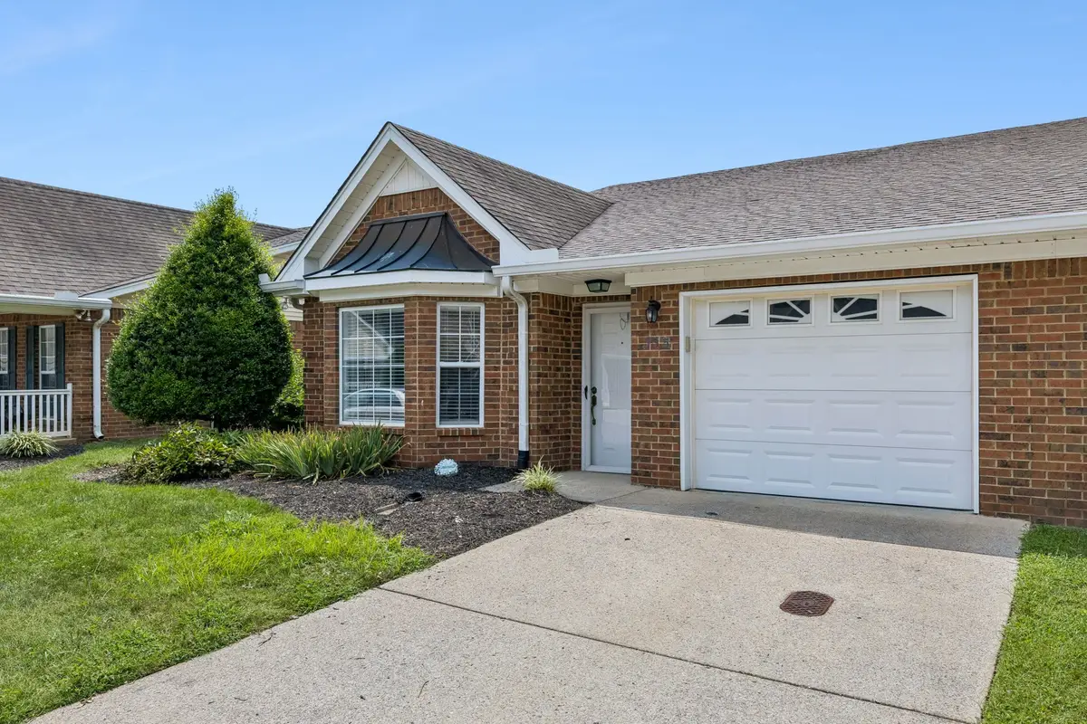 335 Forest Glen Cir, Murfreesboro, TN 37128 - #1