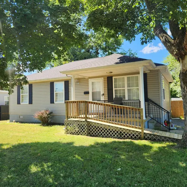 805 E 1st St, Hopkinsville, KY 42240