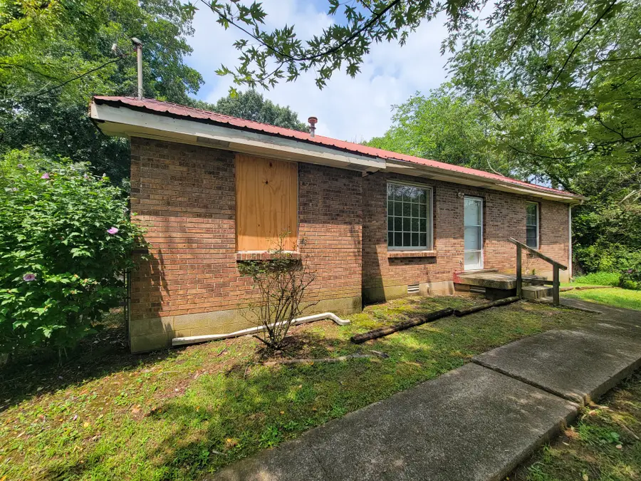 314 Kevin Dr, Dickson, TN 37055 - #2