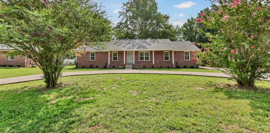 523 Linda Ln, Clarksville, TN 37042 - #2