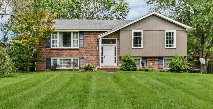 2279 Sentinel Dr, Clarksville, TN 37043 - #2