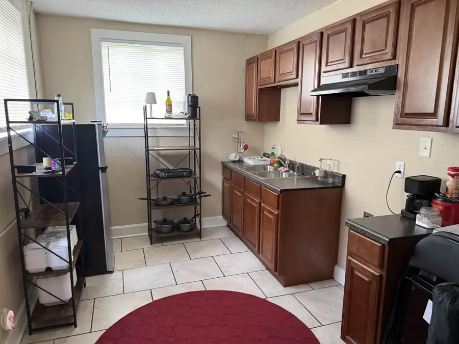 1561 W Dianne Cir, Memphis, TN 38114 - #3