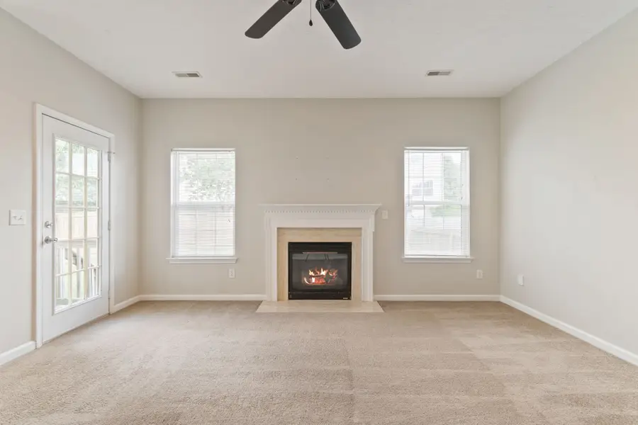 1402 Bern Dr, Spring Hill, TN 37174 - #3