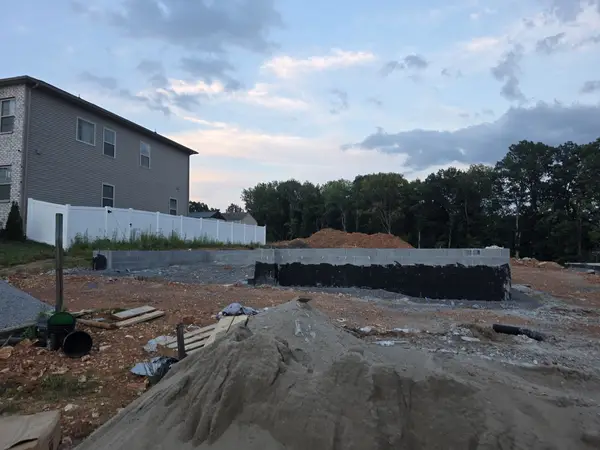 485 S Halifax Ct, Clarksville, TN 37040