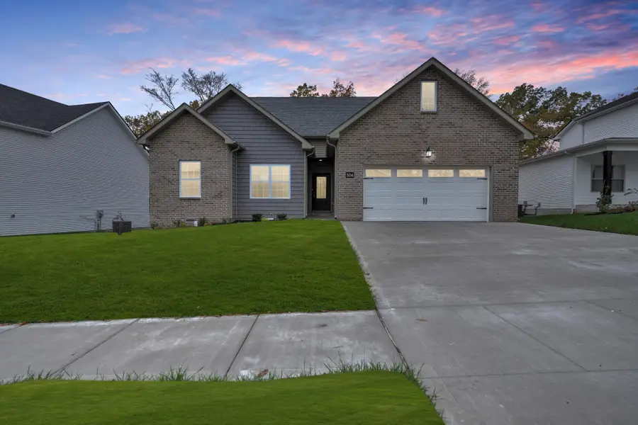 485 S Halifax Ct, Clarksville, TN 37040 - #2