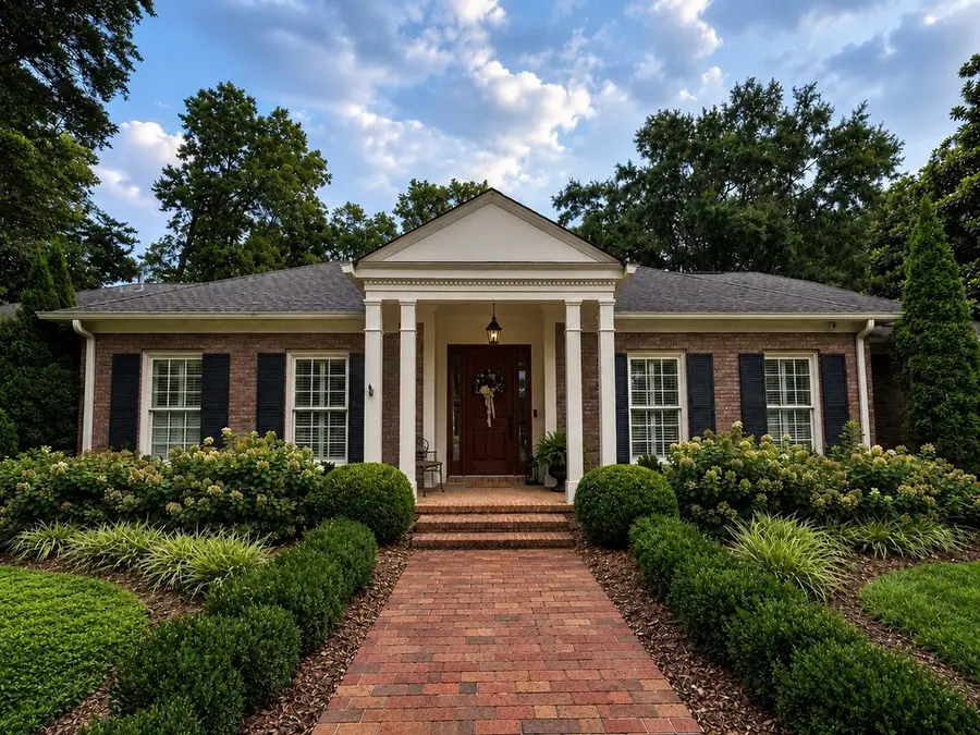 2300 Foxhaven Dr, Franklin, TN 37069 - #3