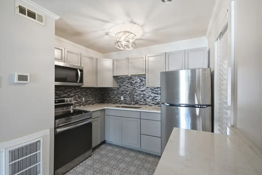 555 N Dupont Ave #A21, Madison, TN 37115 - #2