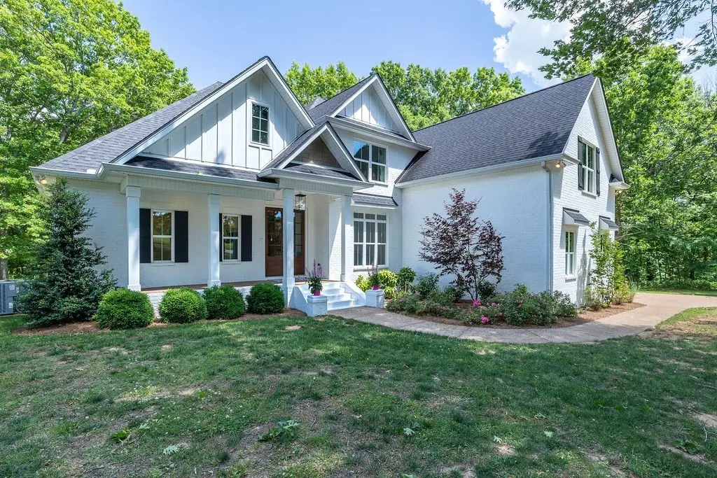 5111 Se Tater Peeler Rd, Lebanon, TN 37090 - #1