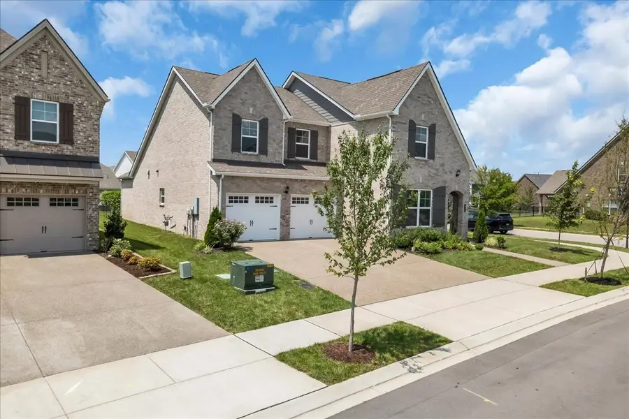 4000 Singing Creek Dr, Franklin, TN 37064 - #2