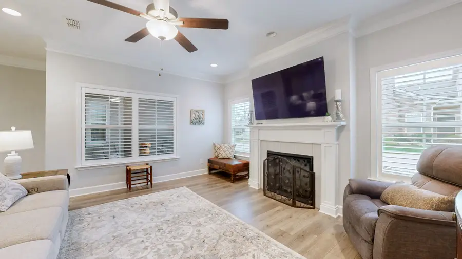 2460 Stonecenter Ln, Murfreesboro, TN 37128 - #3