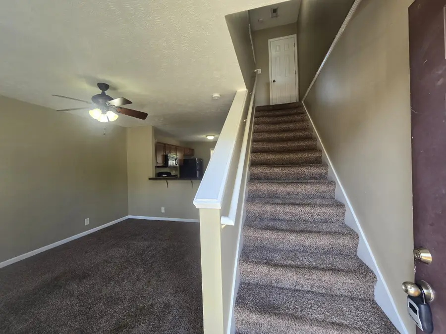 812 Oak Arbor Ct, Clarksville, TN 37040 - #2