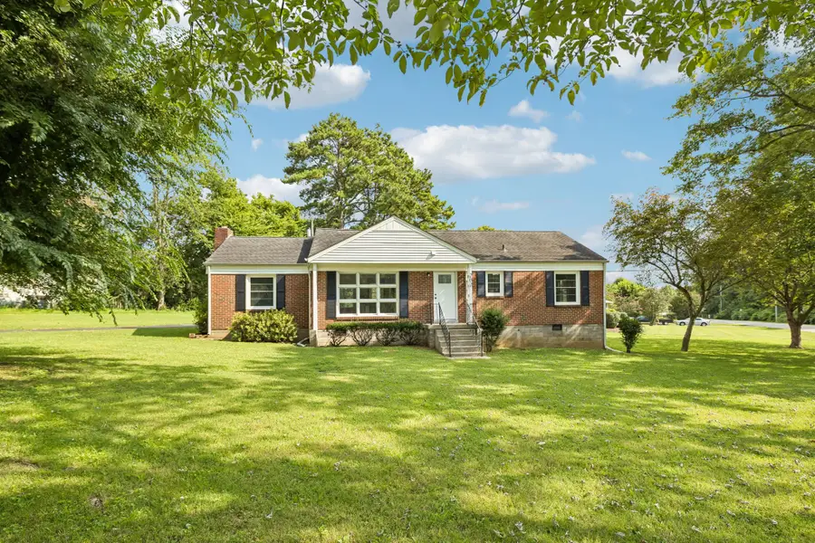 202 Jackson Heights Rd, Columbia, TN 38401 - #3