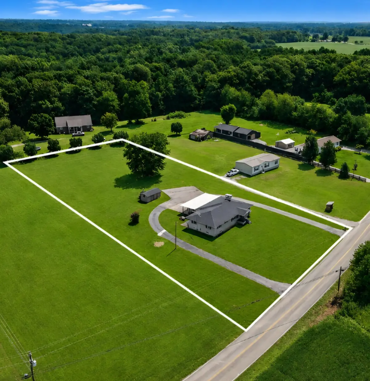 8997 Holmes Creek Rd, Smithville, TN 37166 - #1