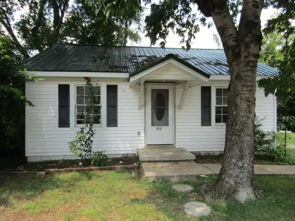 212 Adams St, Lewisburg, TN 37091