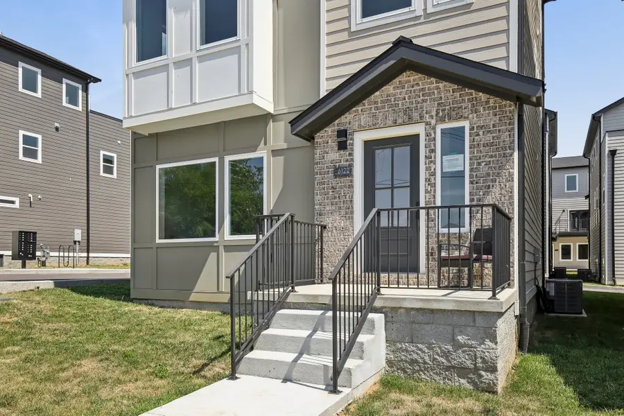 6122 Robertson Ave, Nashville, TN 37209 - #2