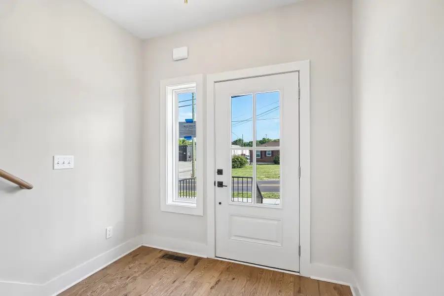 6122 Robertson Ave, Nashville, TN 37209 - #3