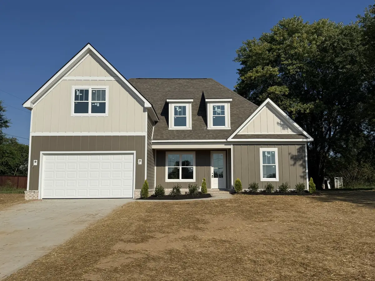 565 Hiwassee Rd, Lebanon, TN 37087 - #1