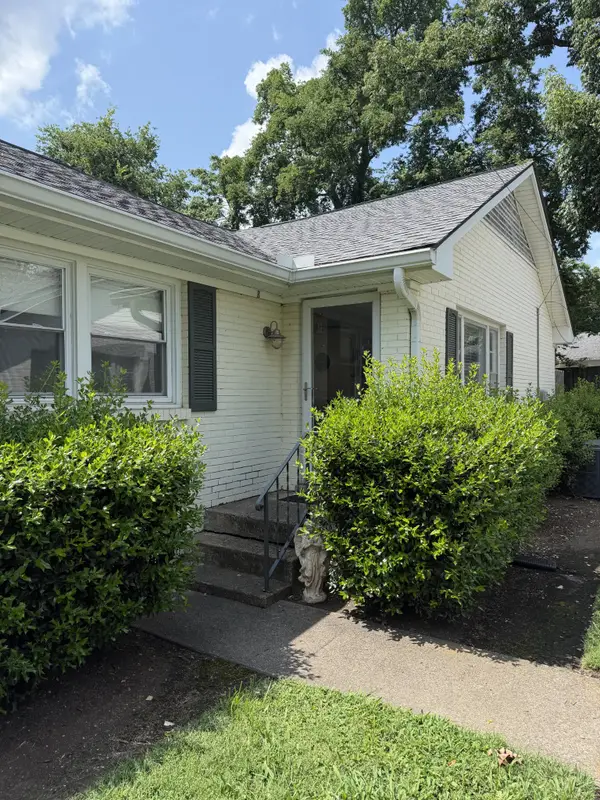 856B Kirkwood Ave, Nashville, TN 37204