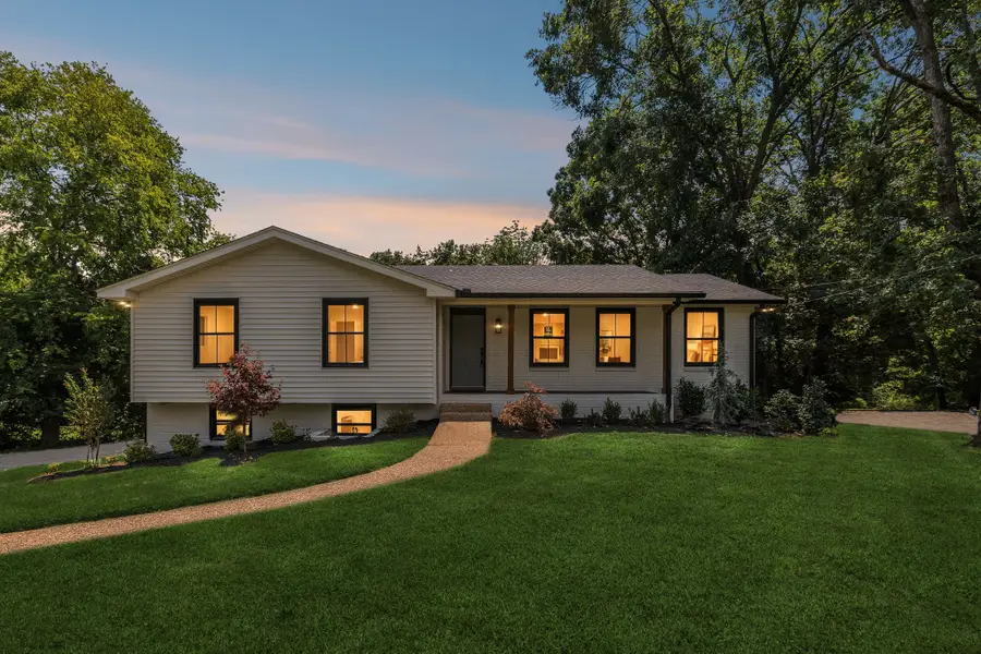 108 Airfloat Dr, Hendersonville, TN 37075 - #2