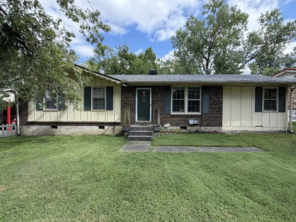 124 Laurel Ln, Hendersonville, TN 37075 - #1