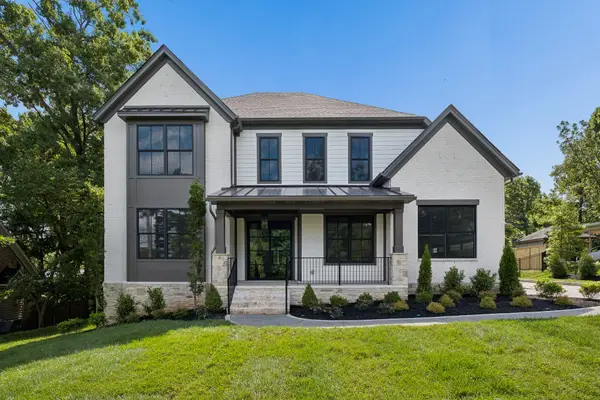 2808 White Oak Dr, Nashville, TN 37215