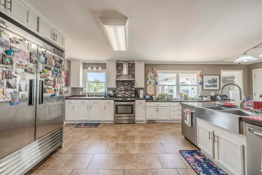 1150 Pinhook Dr, Savannah, TN 38372 - #3