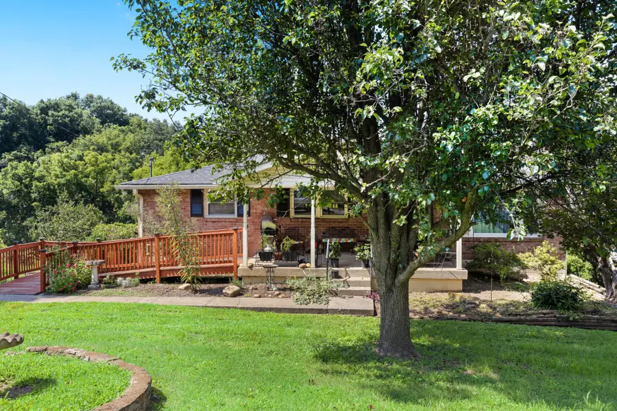 215 Shevel Dr, Goodlettsville, TN 37072 - #2