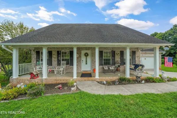 225 Hillsborough Lane, Lenoir City, TN 37772