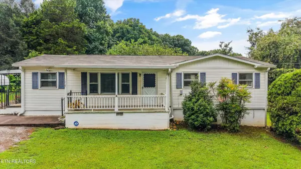 1809 Andes Rd, Knoxville, TN 37931