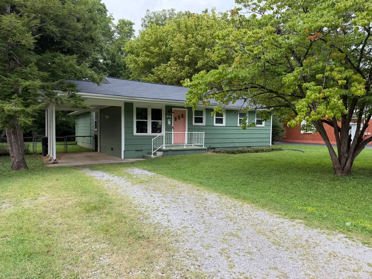 618 Spencer Dr, Murfreesboro, TN 37129 - #1