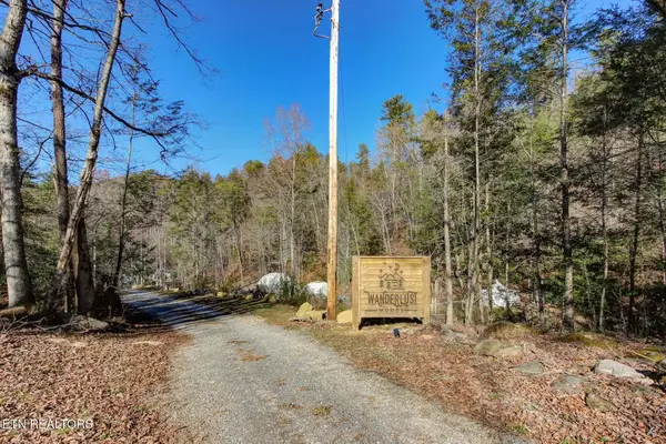 910 Windy Hill Way, Cosby, TN 37722